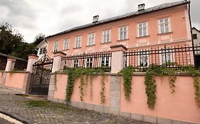 Apartmany Antik Pratterov Dom